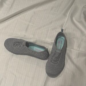 Skechers Women's Black Slip-On Sneakers